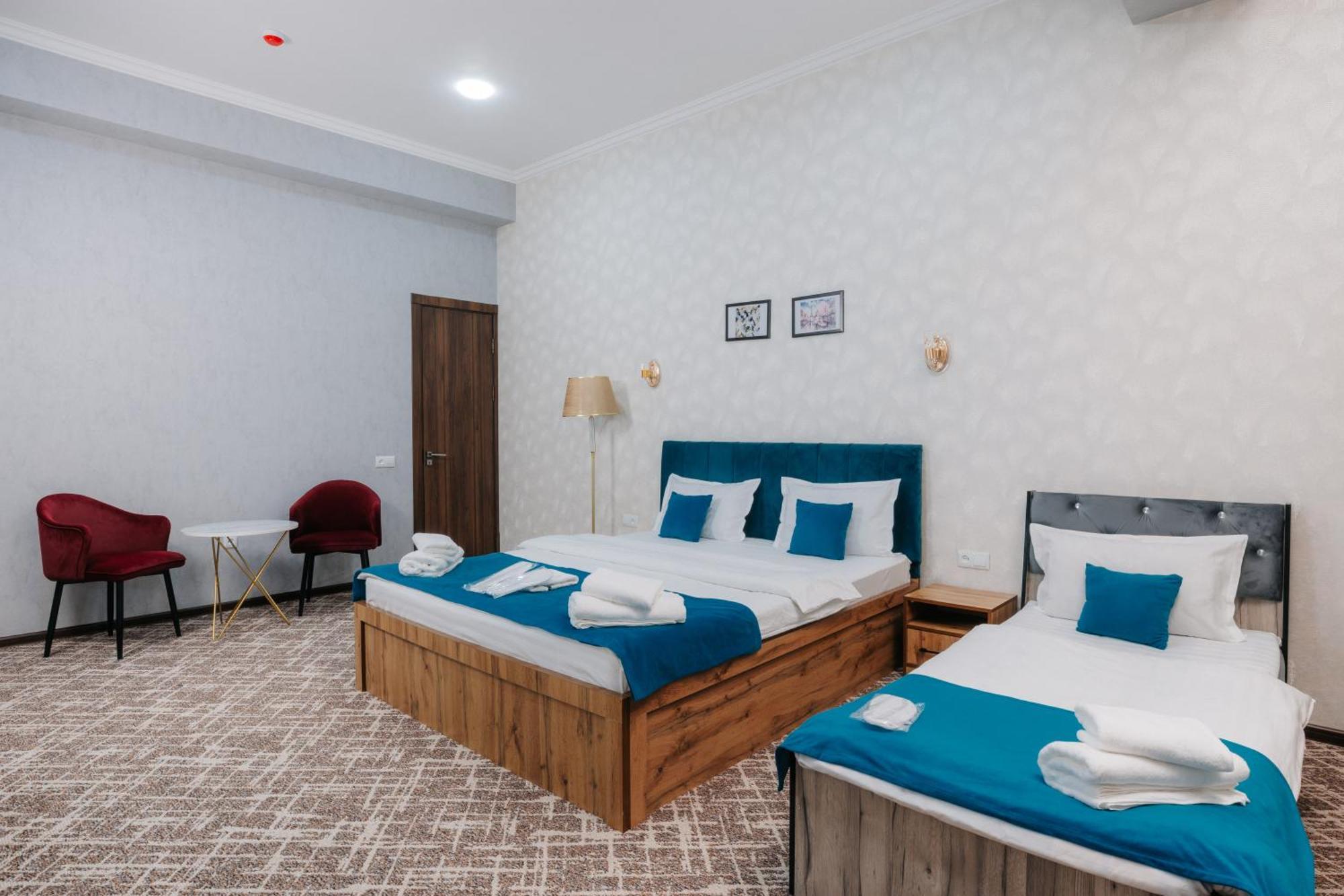 Resident Hotel Taškent Exteriér fotografie