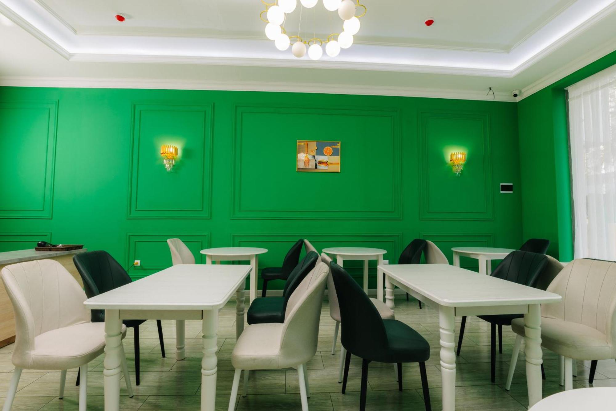 Resident Hotel Taškent Exteriér fotografie